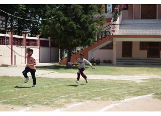 Sports Meet (KG To STD IV)