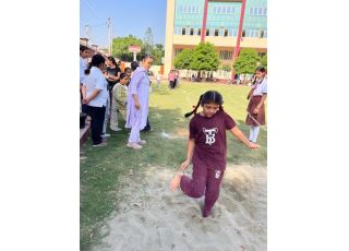 Sports Meet (STD V To VII) 2025-2026